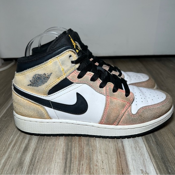 Nike Air Jordan 1 Mid SE GS Shoes ‘Flight Club’ Yellow & Orange Youth 6Y - Picture 4 of 10